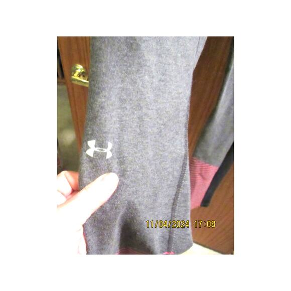 Black Under Armour Large Activewear Pants - Pink Striped Waist - Picture 3 of 5